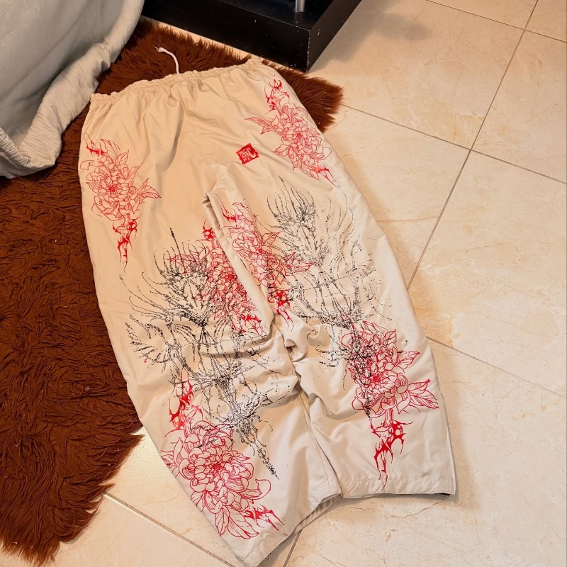 Street Fashion In Japanese - Harajuku Red Spider Lily Print Lässige
